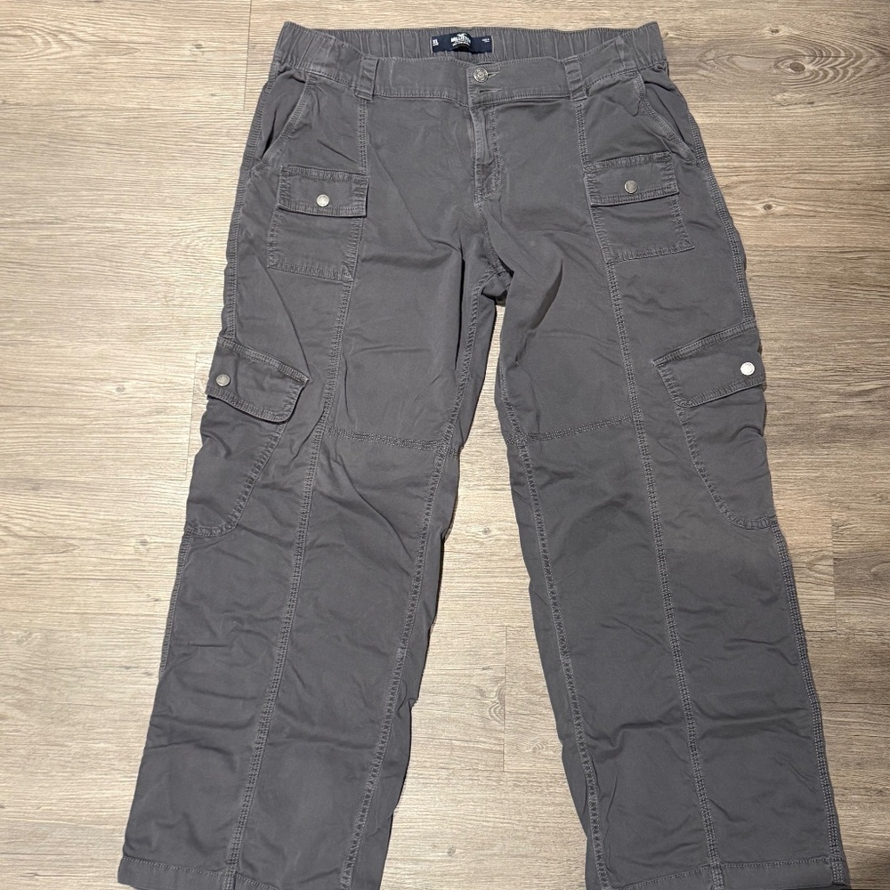 Hollister Gray Cargo Pants (XL Long)